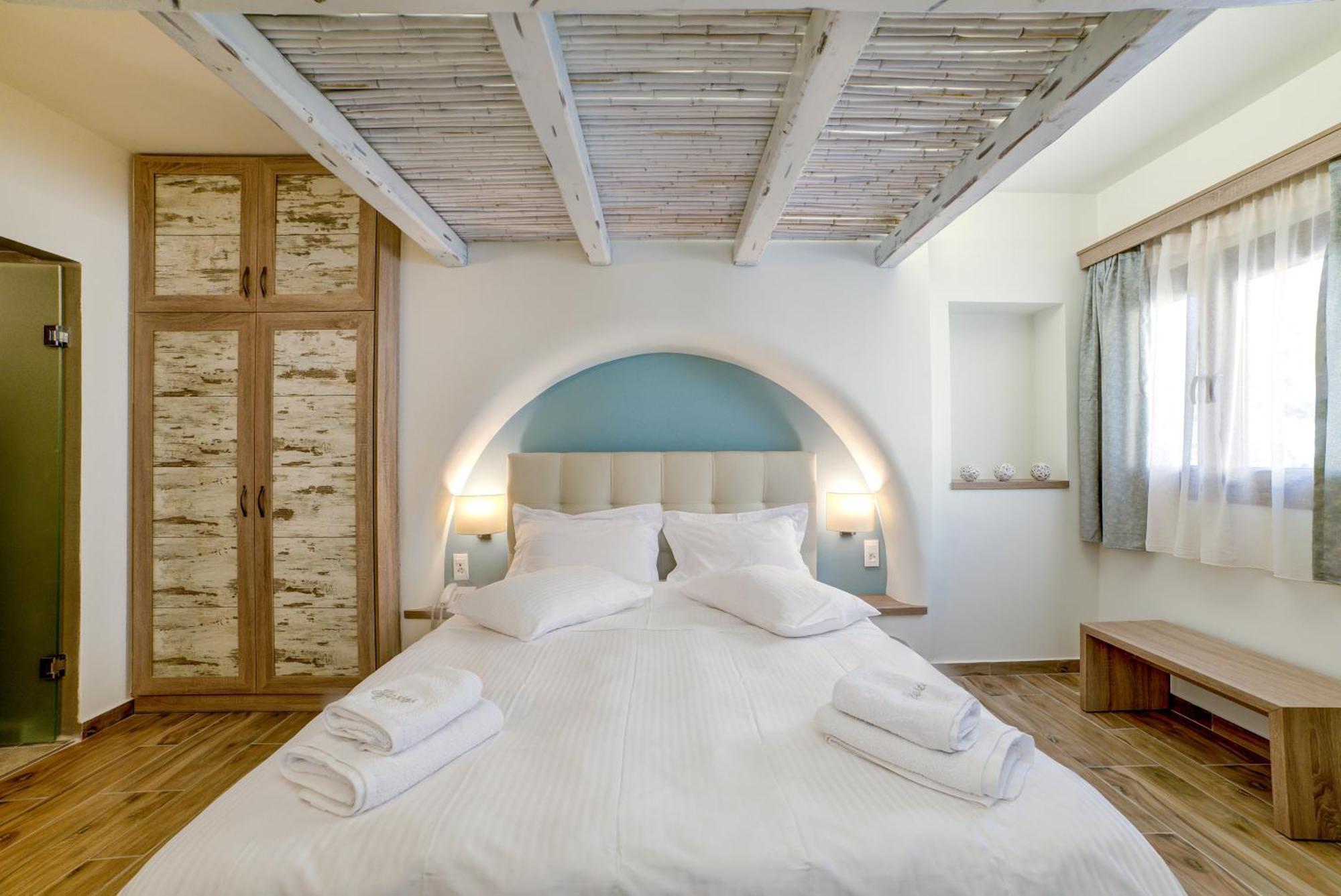 Ifestos Villa Fira  Ruang foto