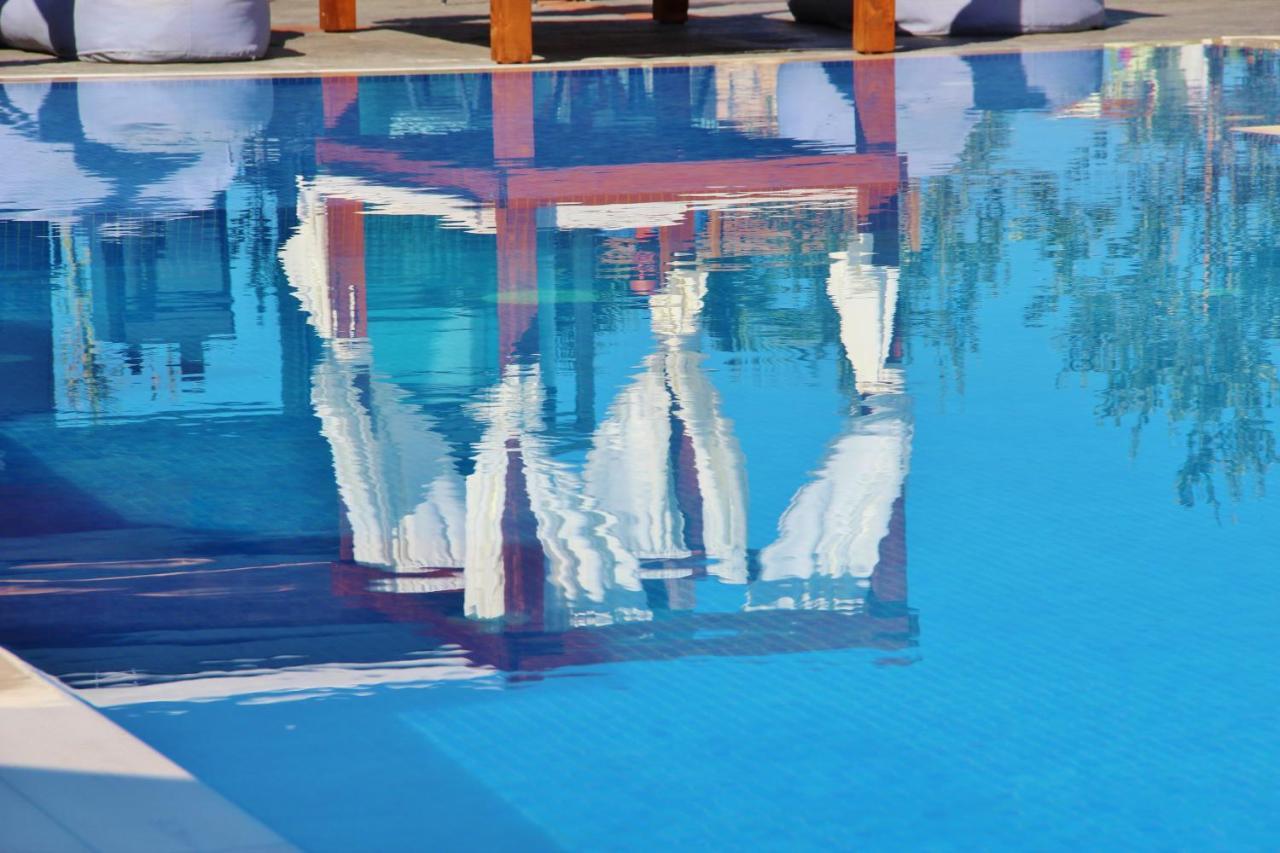 Ifestos Villa Fira  Bagian luar foto